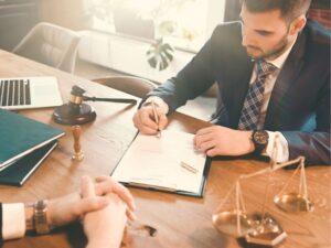 Student Loans: Your Complete Guide to Navigating the Maze