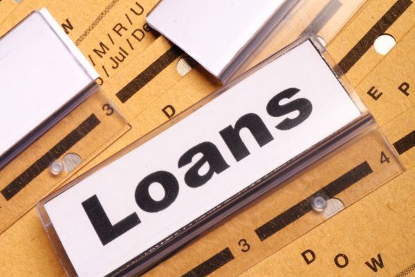 Credit history length and loans